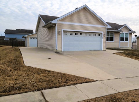 Featured picture for the property 711450