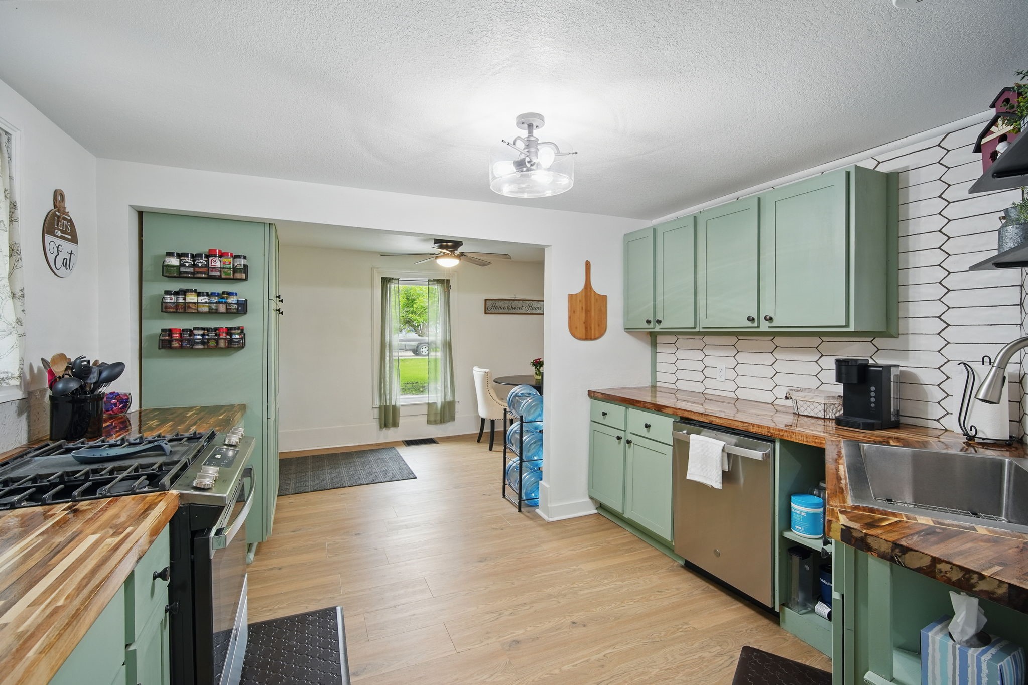 714 E Robinson Street, Knoxville, Iowa image 14