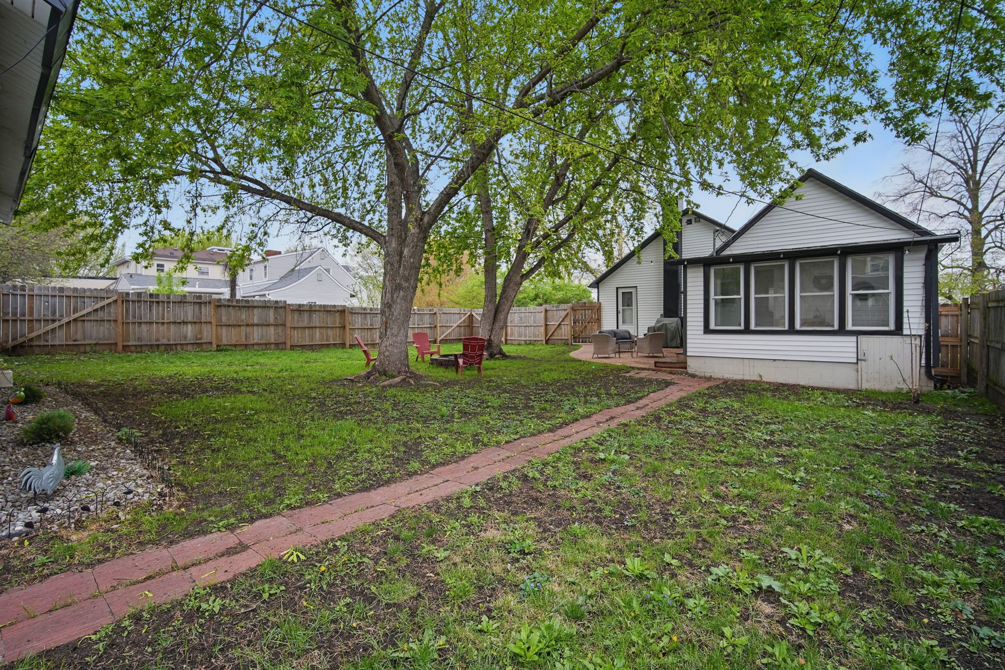 714 E Robinson Street, Knoxville, Iowa image 33