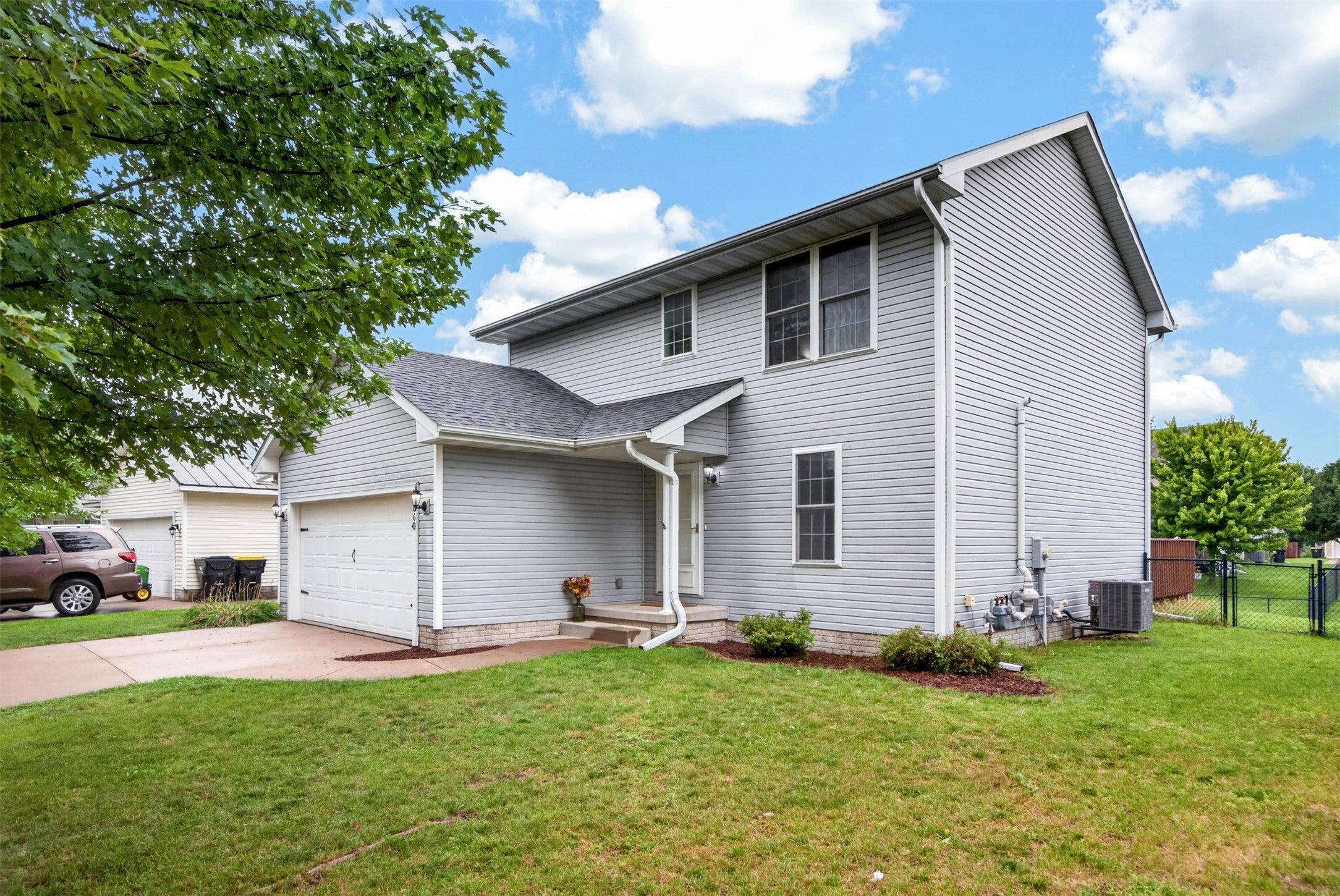 860 SE Harper Drive