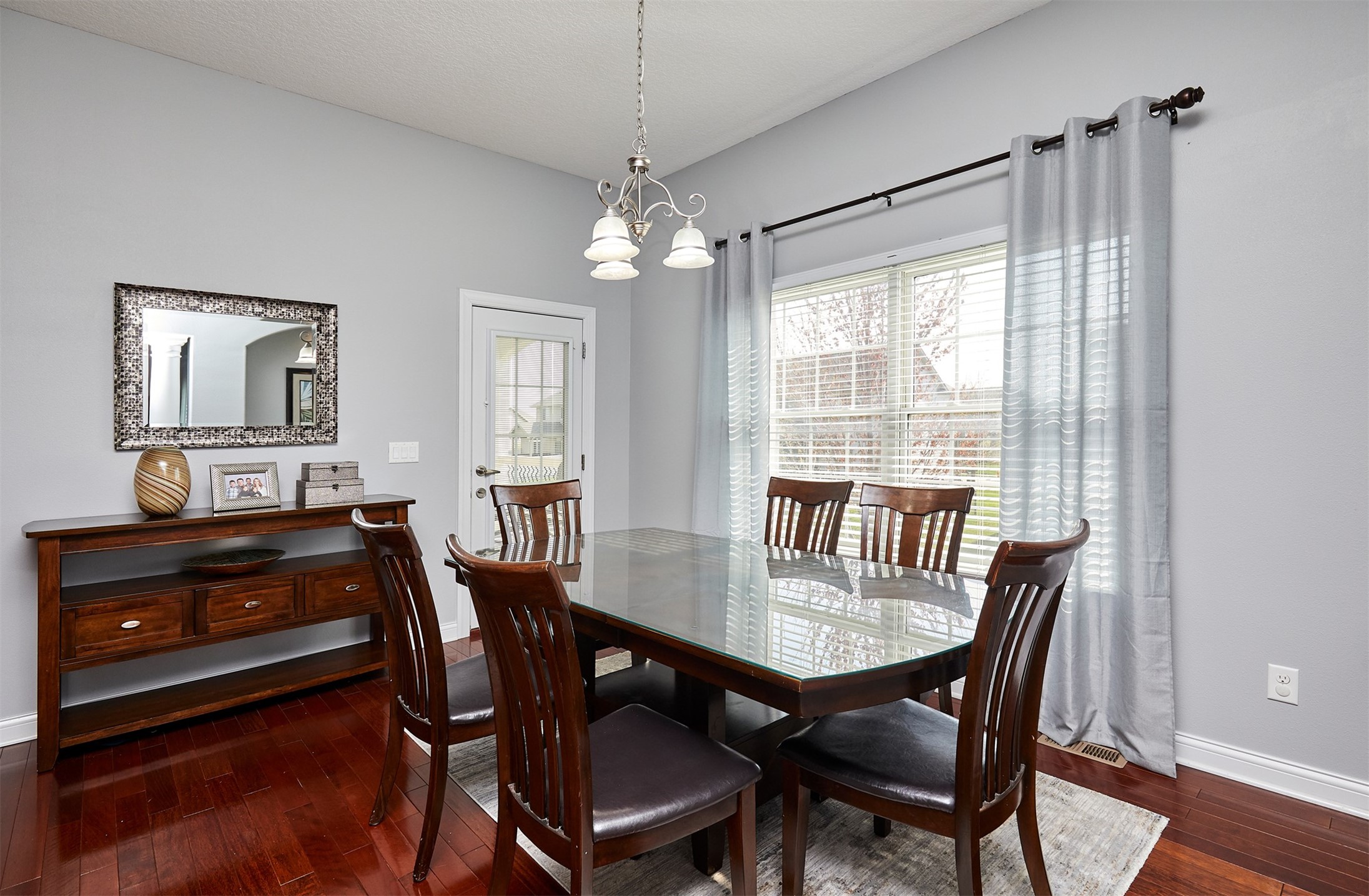 4111 140th Street, Urbandale, Iowa image 11