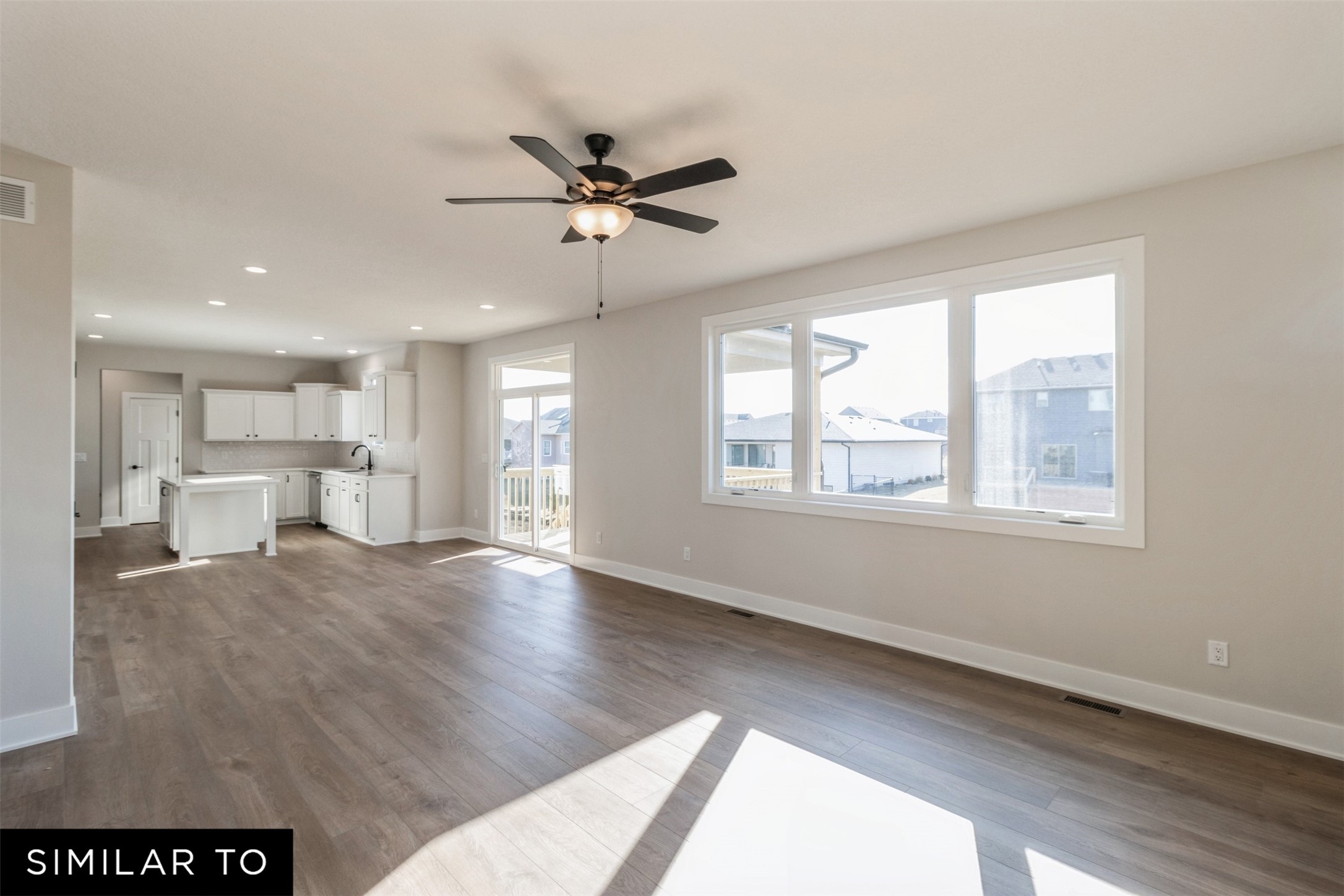 295 NW Red Oak Drive