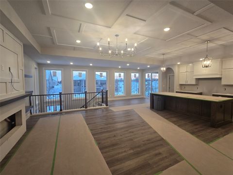 4644 Centennial Boulevard Urbandale IA 50323