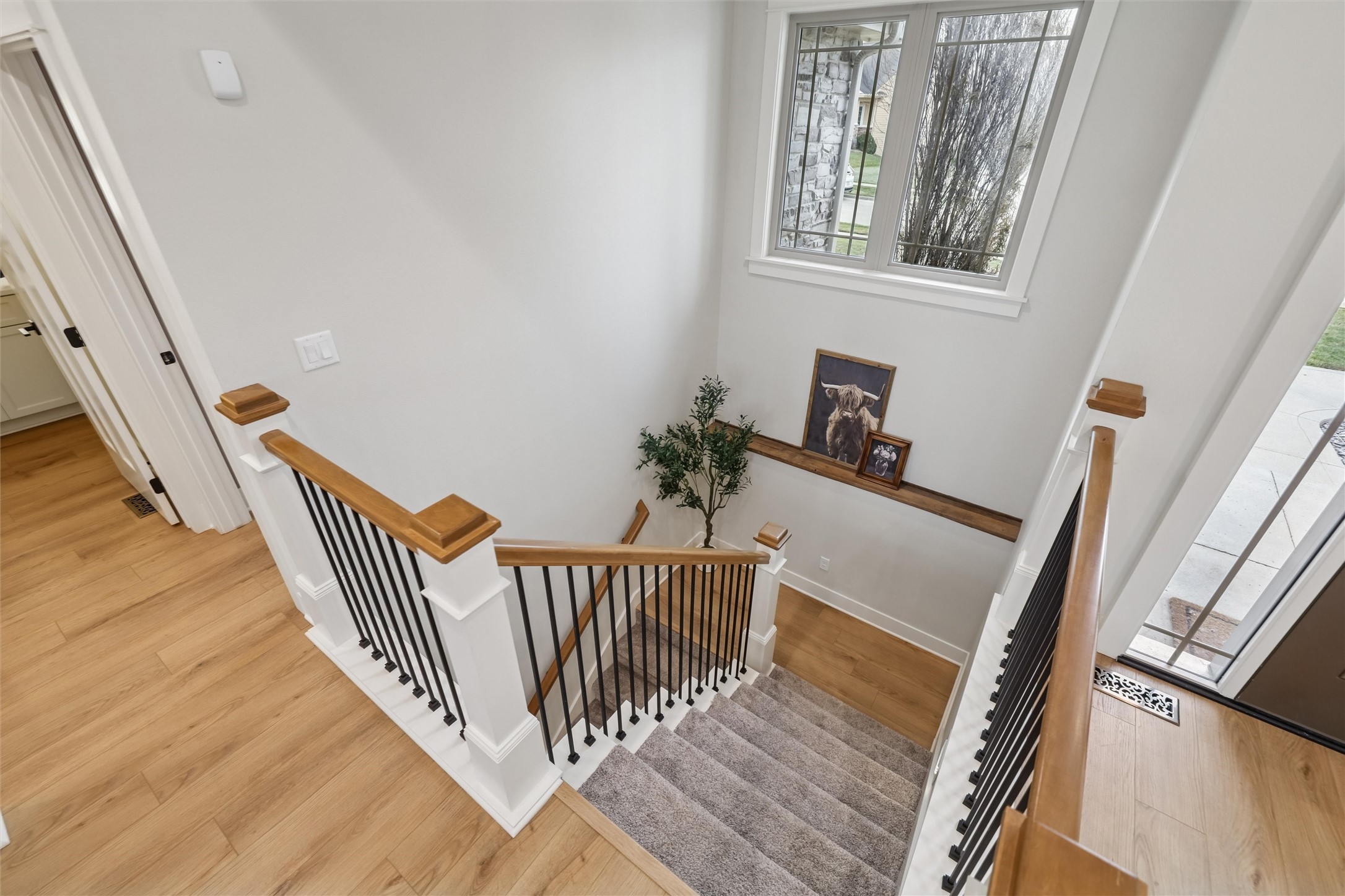 1003 NE Williamsburg Court