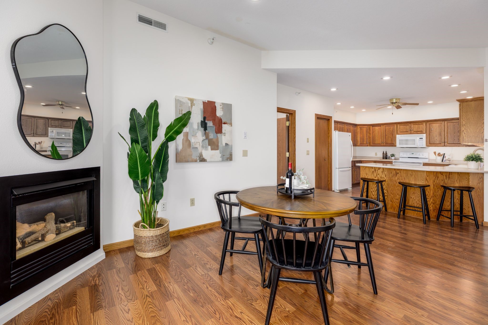 700 Main Street 307