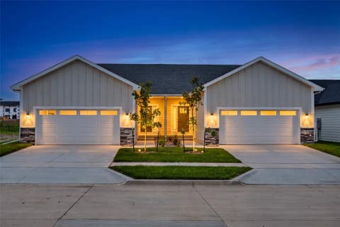 Condo For Sale - 1618 Garland Avenue<br/> Norwalk, IA 50211