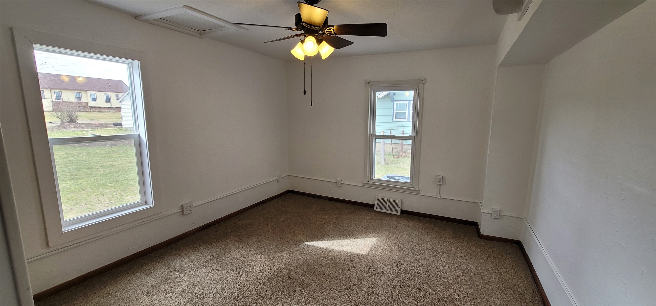 308 SE 6th Street, Greenfield, Iowa image 6