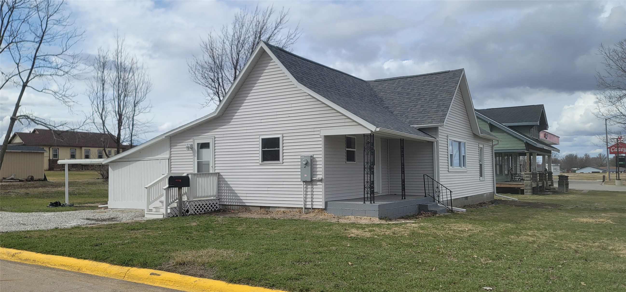 308 SE 6th Street, Greenfield, Iowa image 2