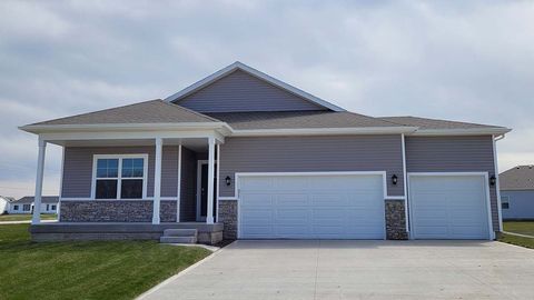 Homes For Sale - 6731 NW 106th Street<br/> Johnston, IA 50131