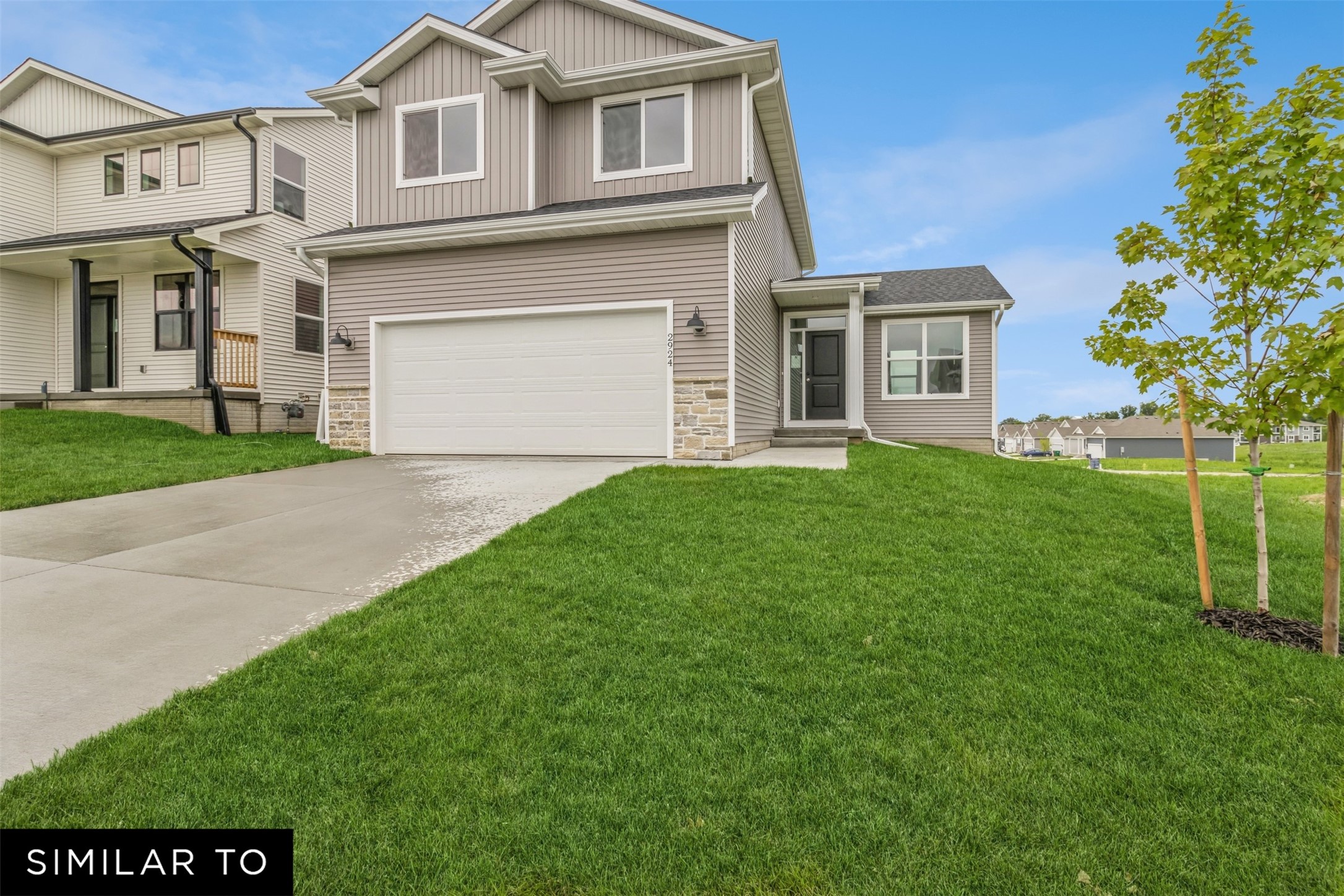 2908 Yordi Drive, Norwalk, Iowa image 2