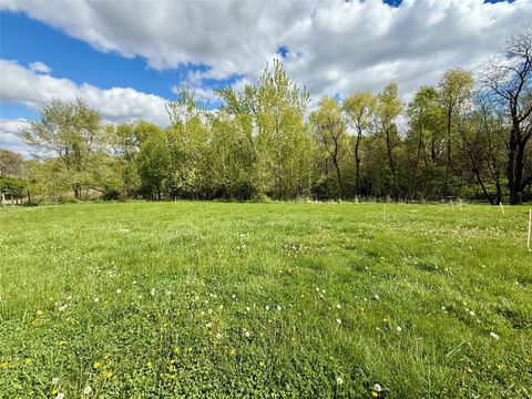 5023 160th Street Urbandale IA 50323