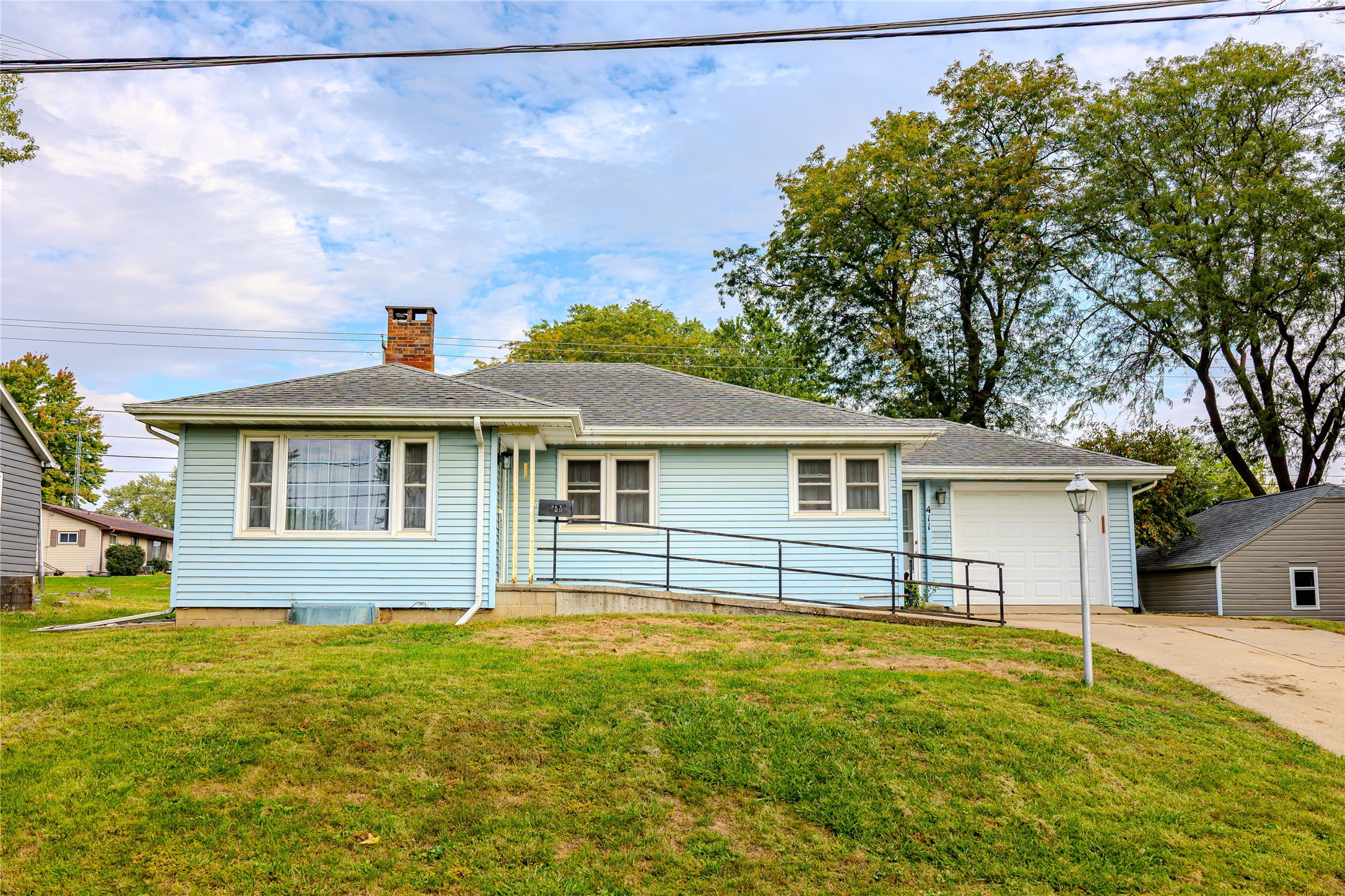 411 College Hill Avenue