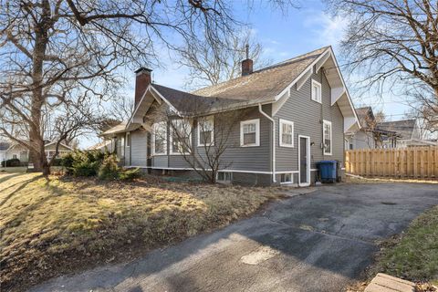 Homes For Sale - 1344 45th Street<br/> Des Moines, IA 50311