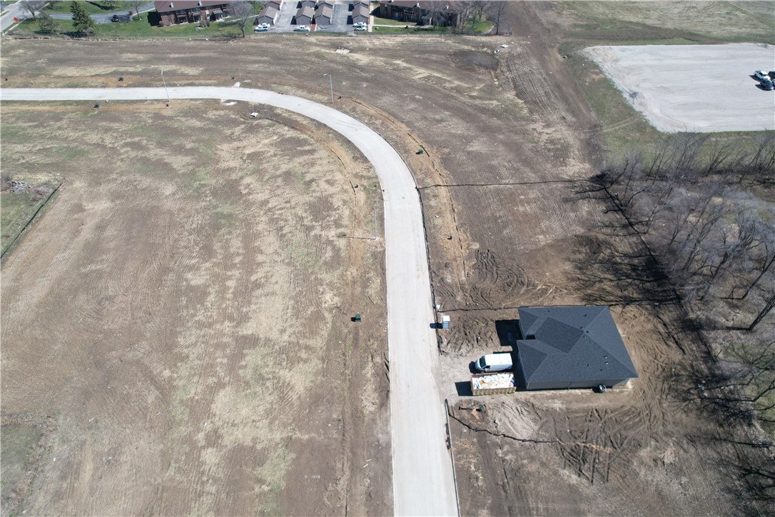 5090 Ella Ivy Court, Van Meter, Iowa image 3