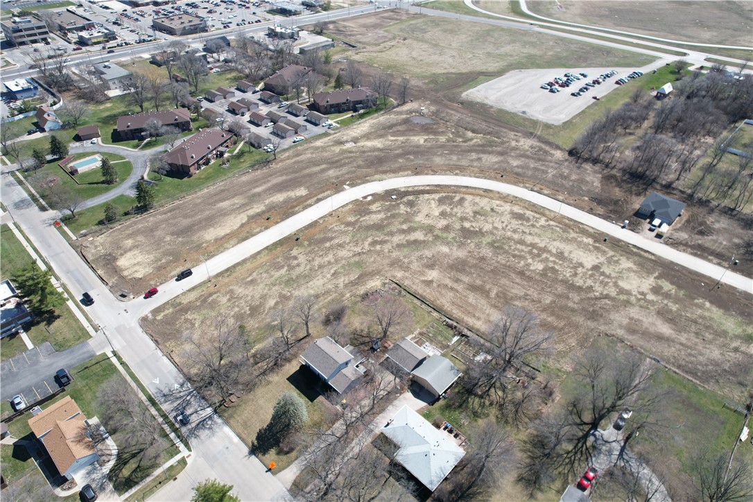 5090 Ella Ivy Court, Van Meter, Iowa image 4