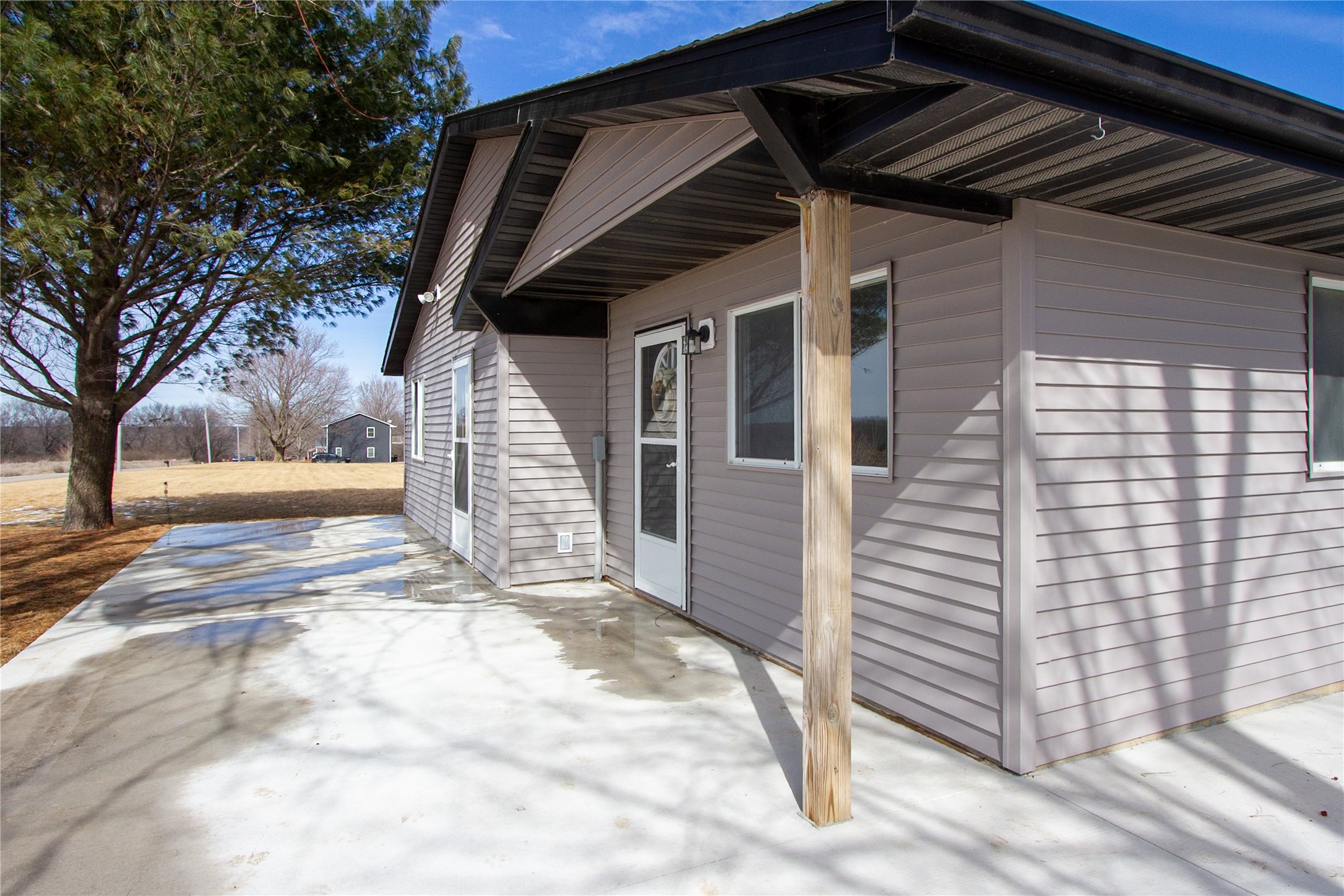 1056 150th Avenue, Knoxville, Iowa image 6
