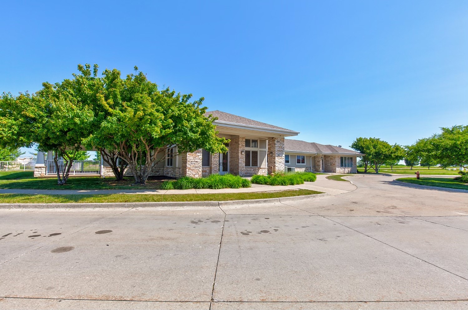 605 37th Street, Bondurant, Iowa image 36