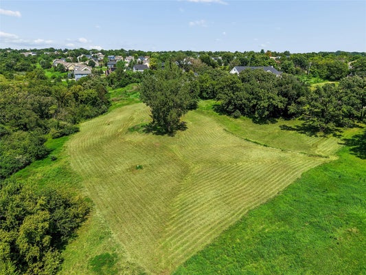 5088 GRAND RIDGE DR, WEST DES MOINES, IA 50265 - Image e15d5b0ae5035a33df5ef47fe53eecf3/547321558