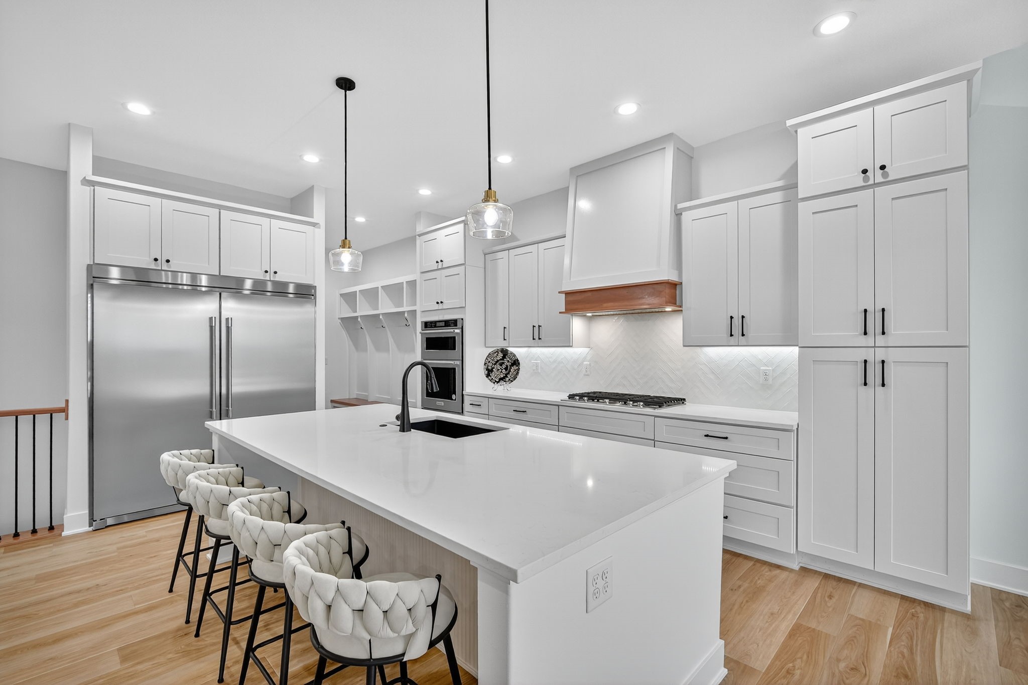 270 NW Montego Court