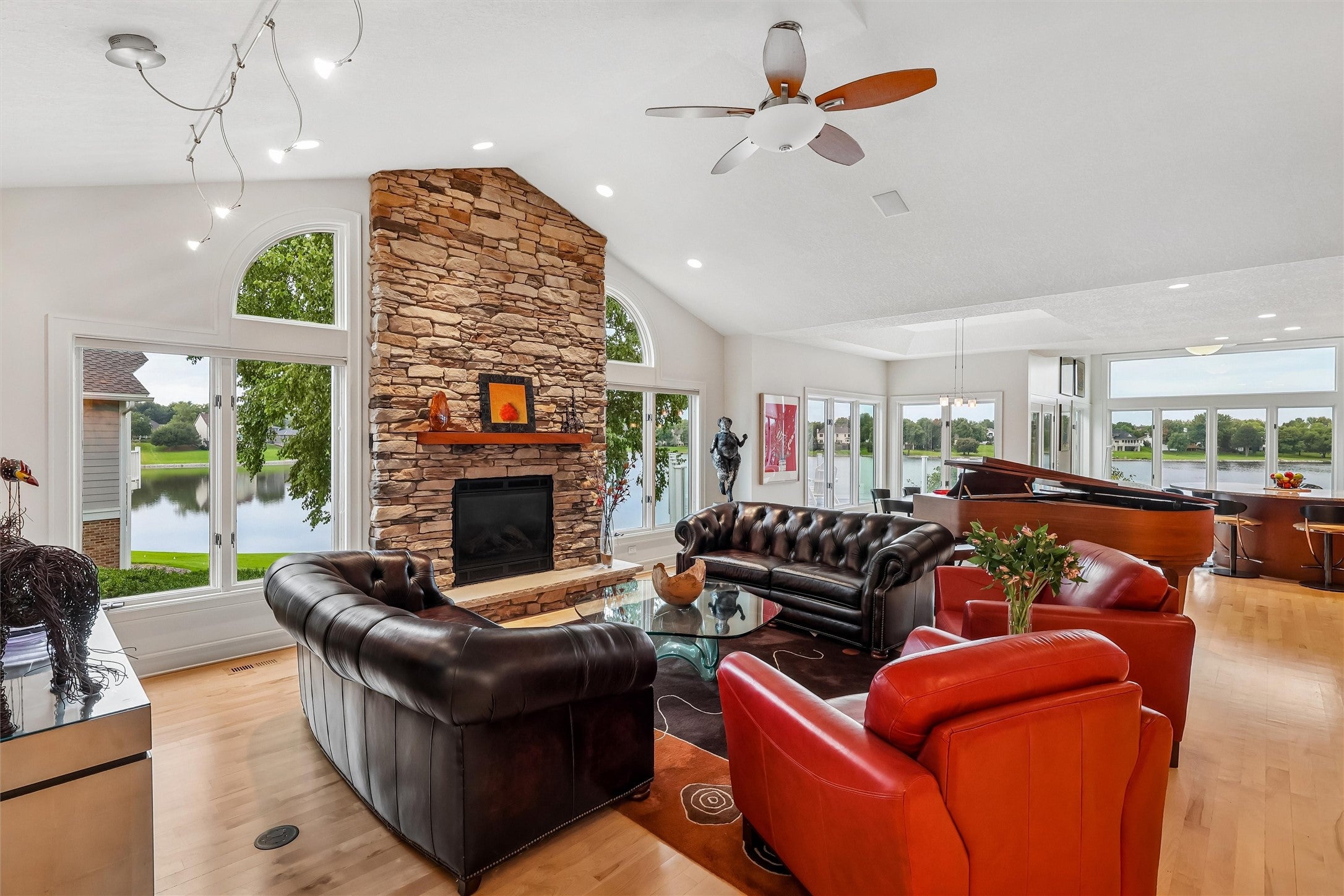 13671 Bay Hill Drive