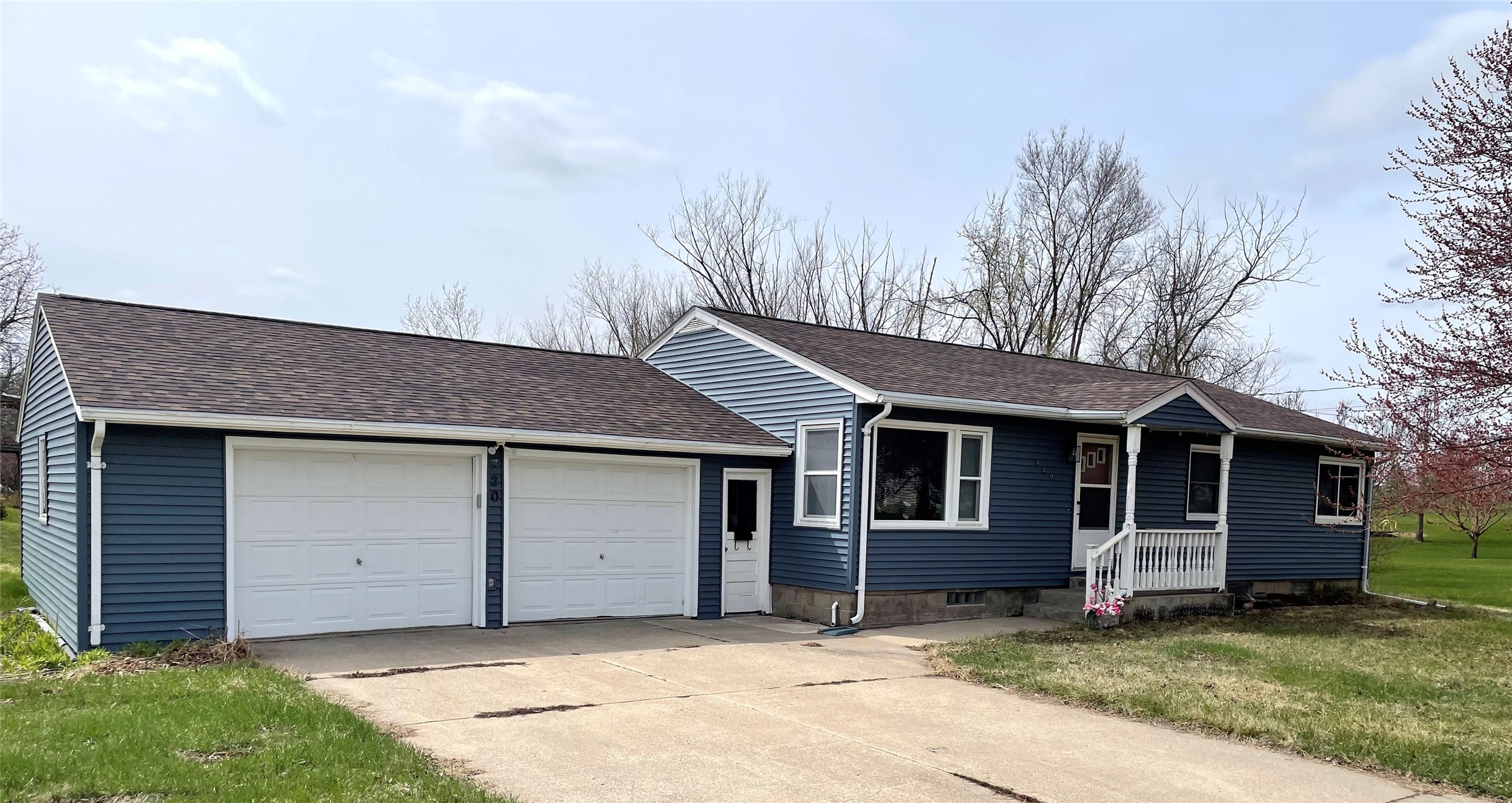 320 1st Avenue, Grinnell, Iowa image 2