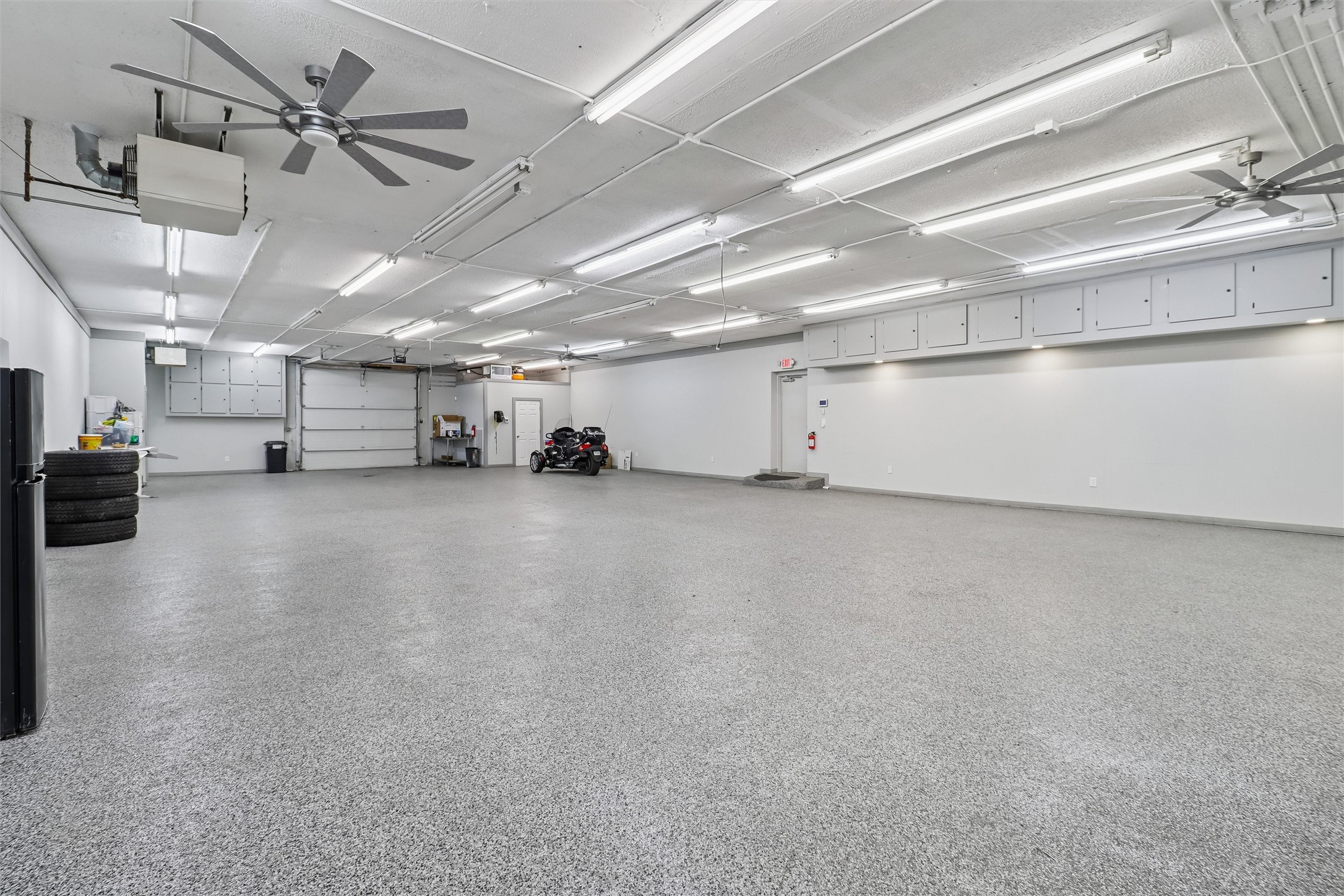 1525 E Army Post Road