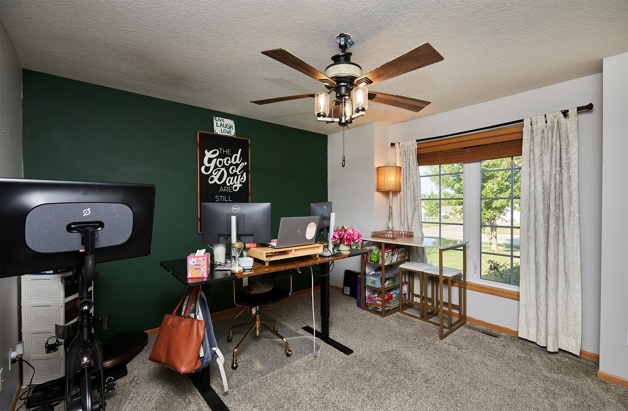 1643 Rutherford Court SW