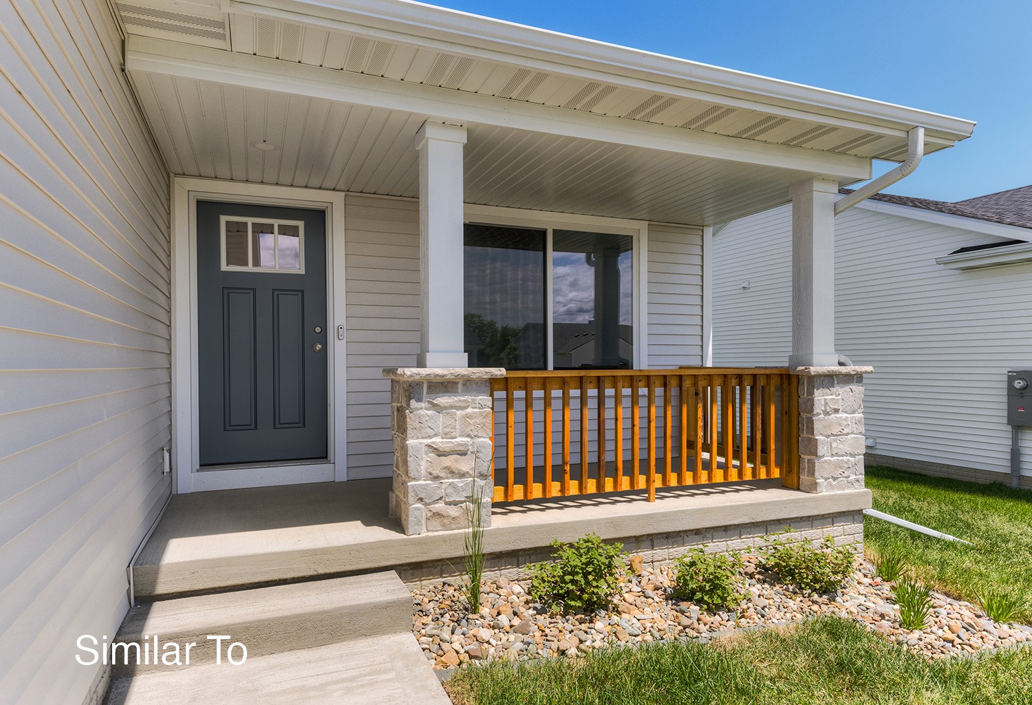 9724 Thorton Drive, Johnston, Iowa image 3