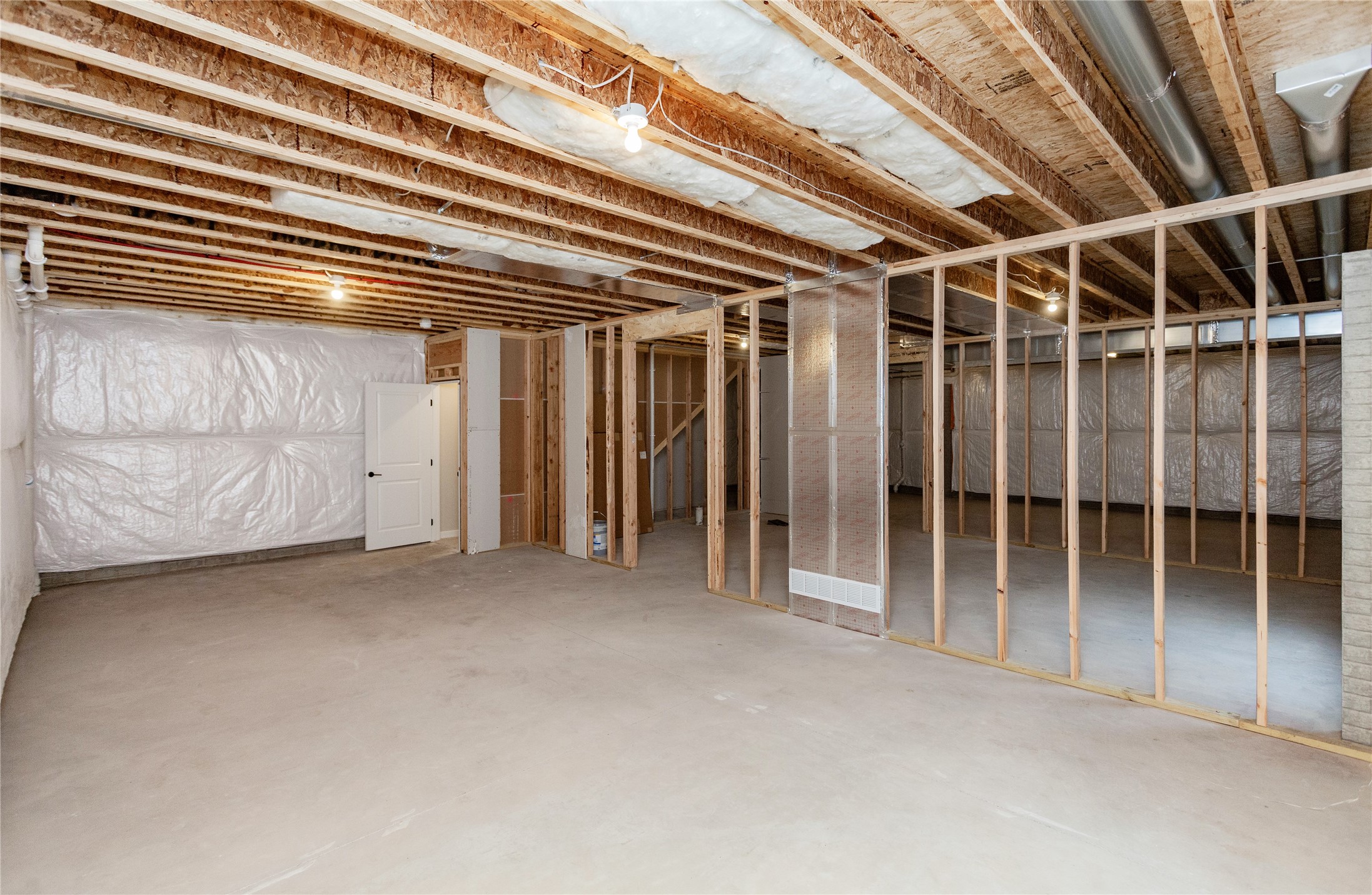 9724 Thorton Drive, Johnston, Iowa image 28