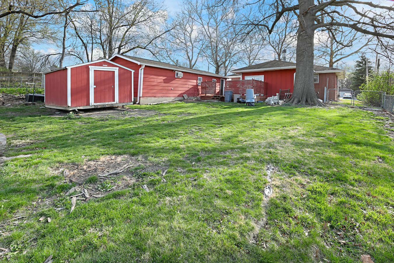 305 N I Street, Indianola, Iowa image 25