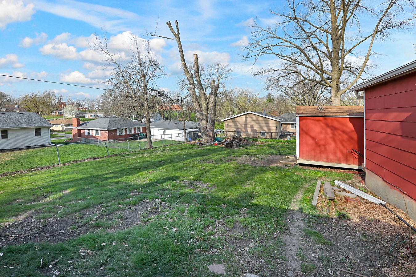 305 N I Street, Indianola, Iowa image 24