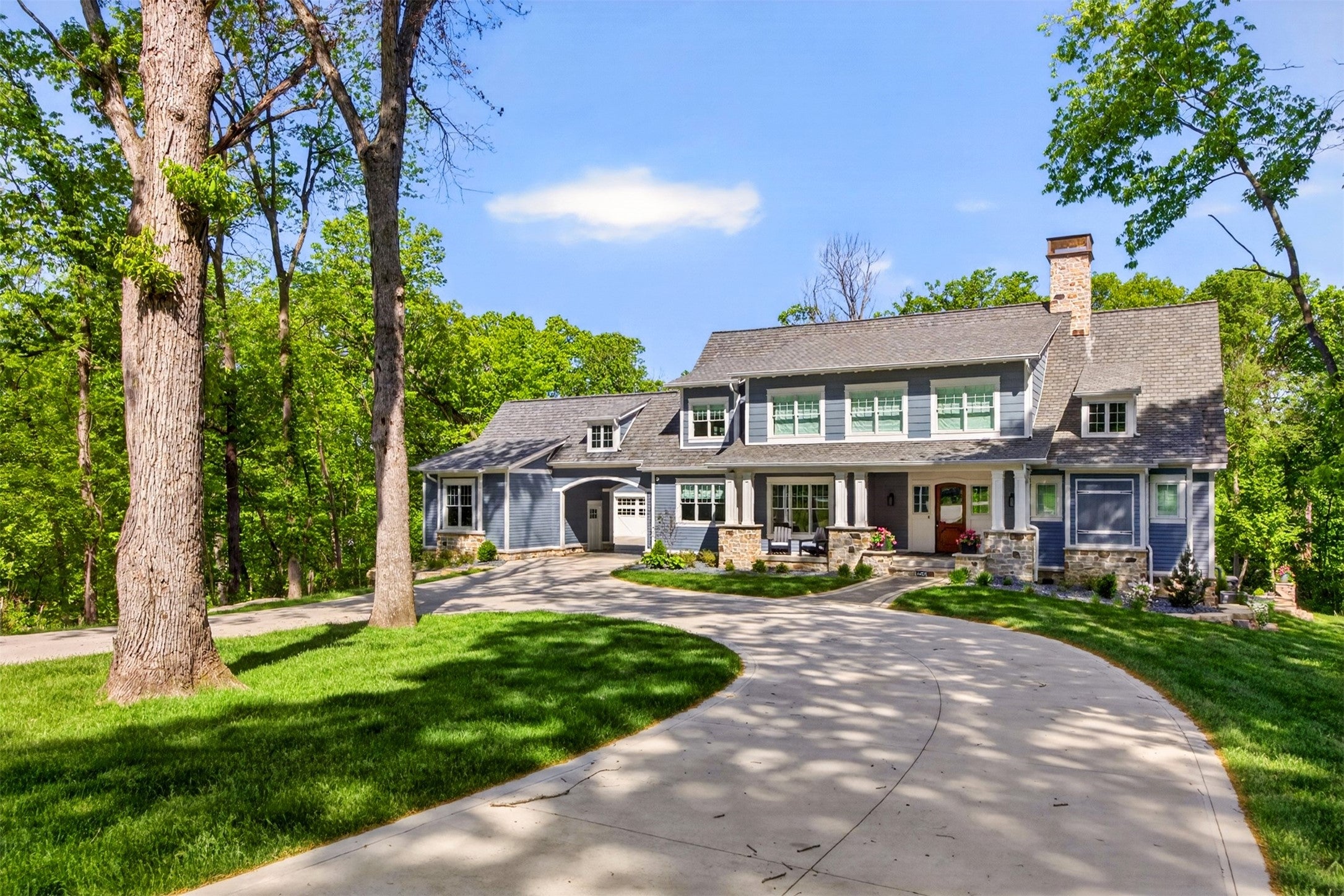 Ankeny, Iowa, 50023, United States, 5 Bedrooms Bedrooms, ,5 BathroomsBathrooms,Residential,Active,2011207