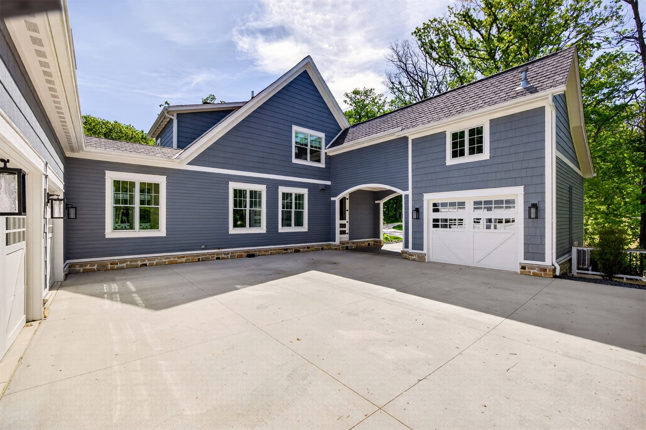 3423 NW 76th Drive