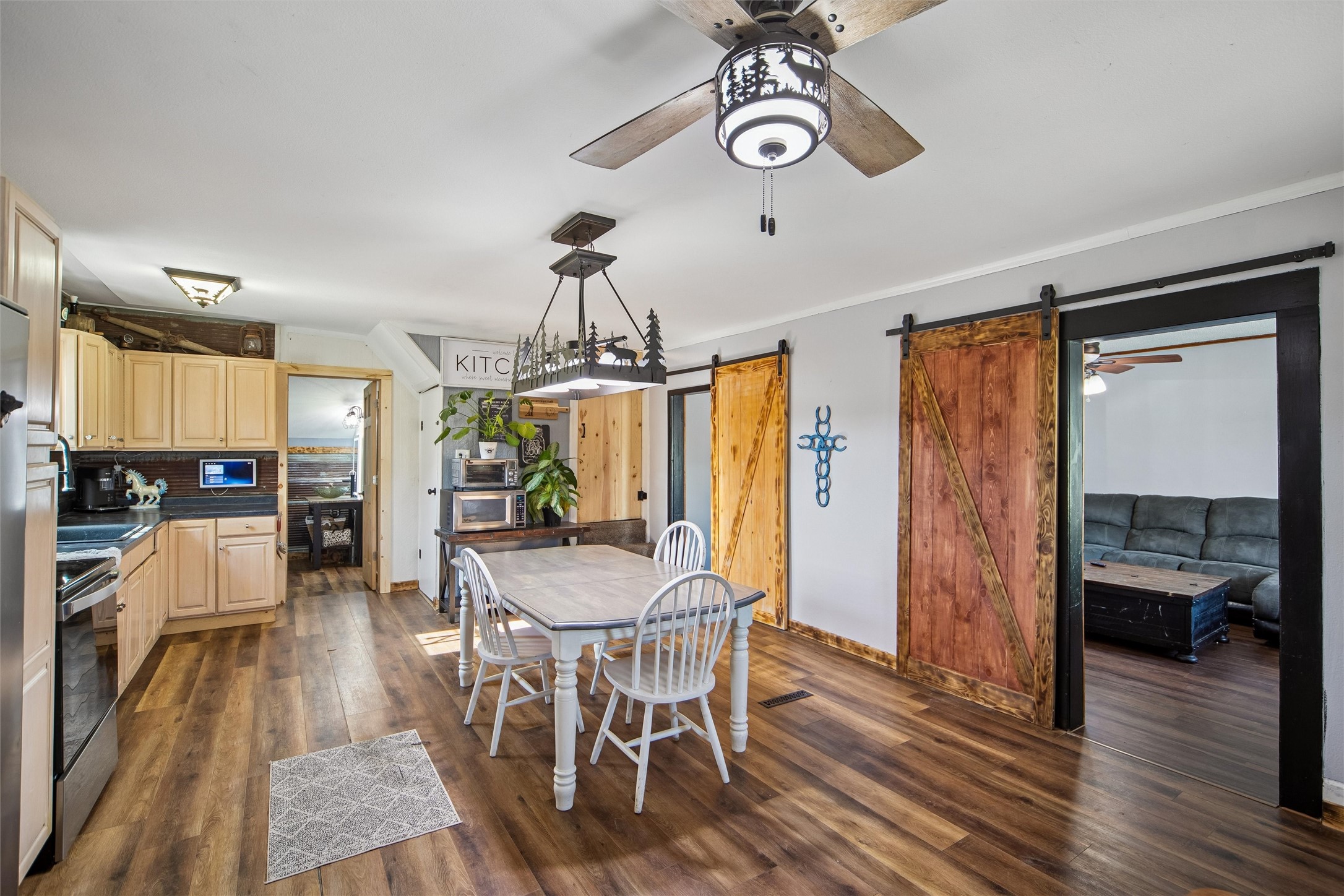 114 S Central Avenue