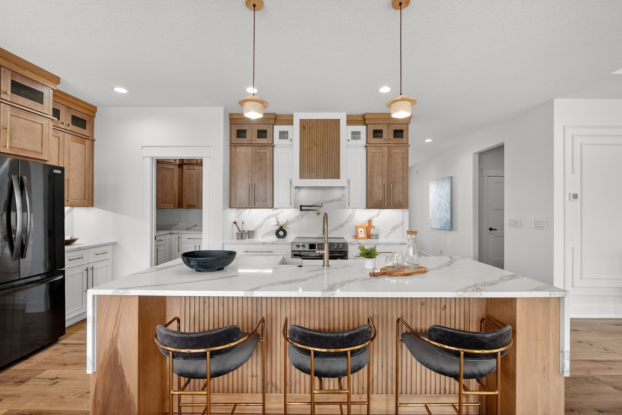 215 NW Woodmoor Drive