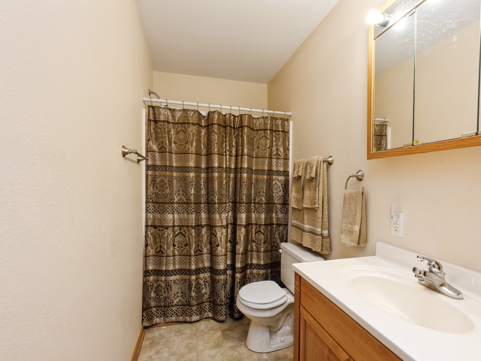 1134 S Goodrich Street #9, Colfax, Iowa image 18