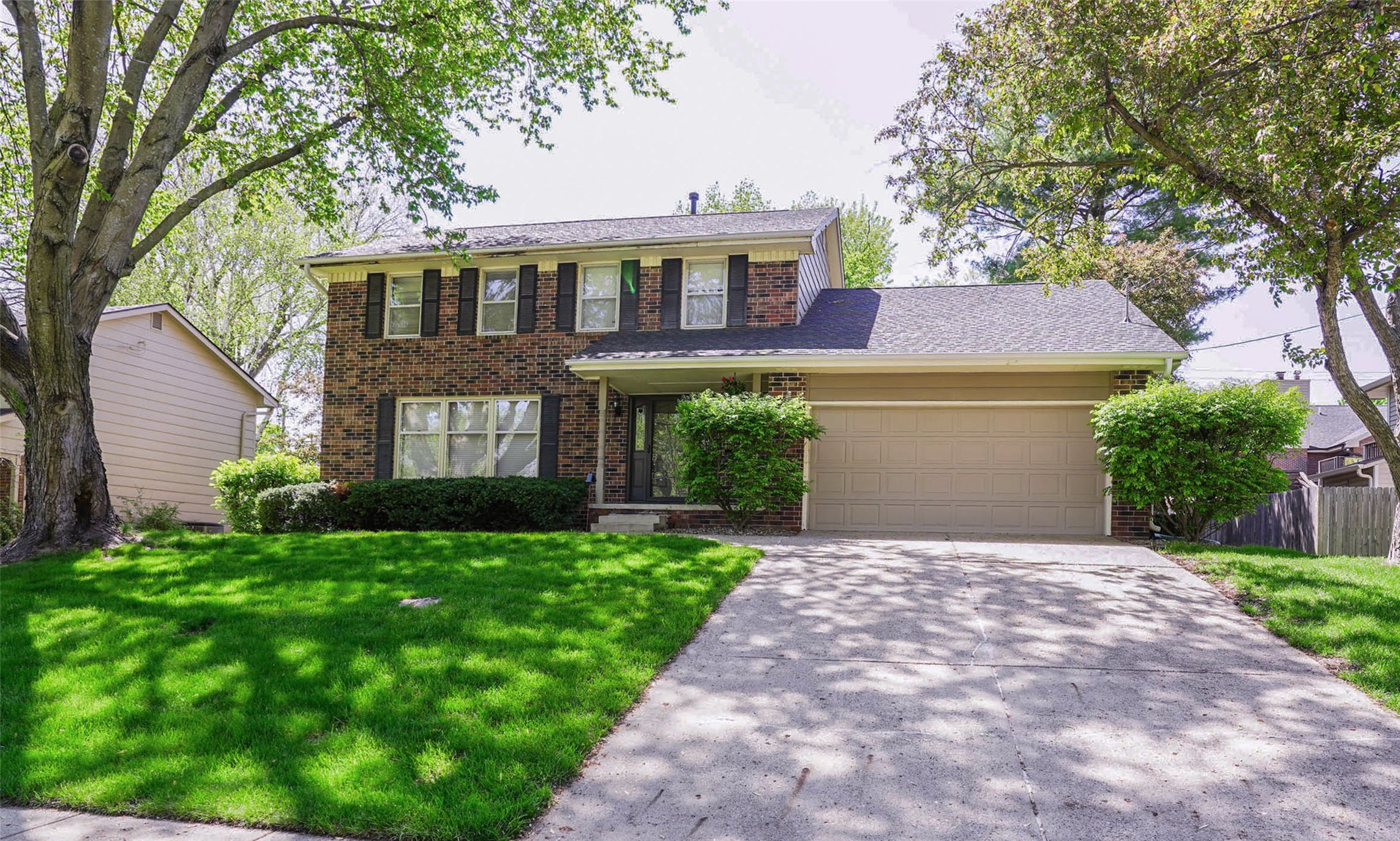 526 34th Place, West Des Moines, Iowa image 1