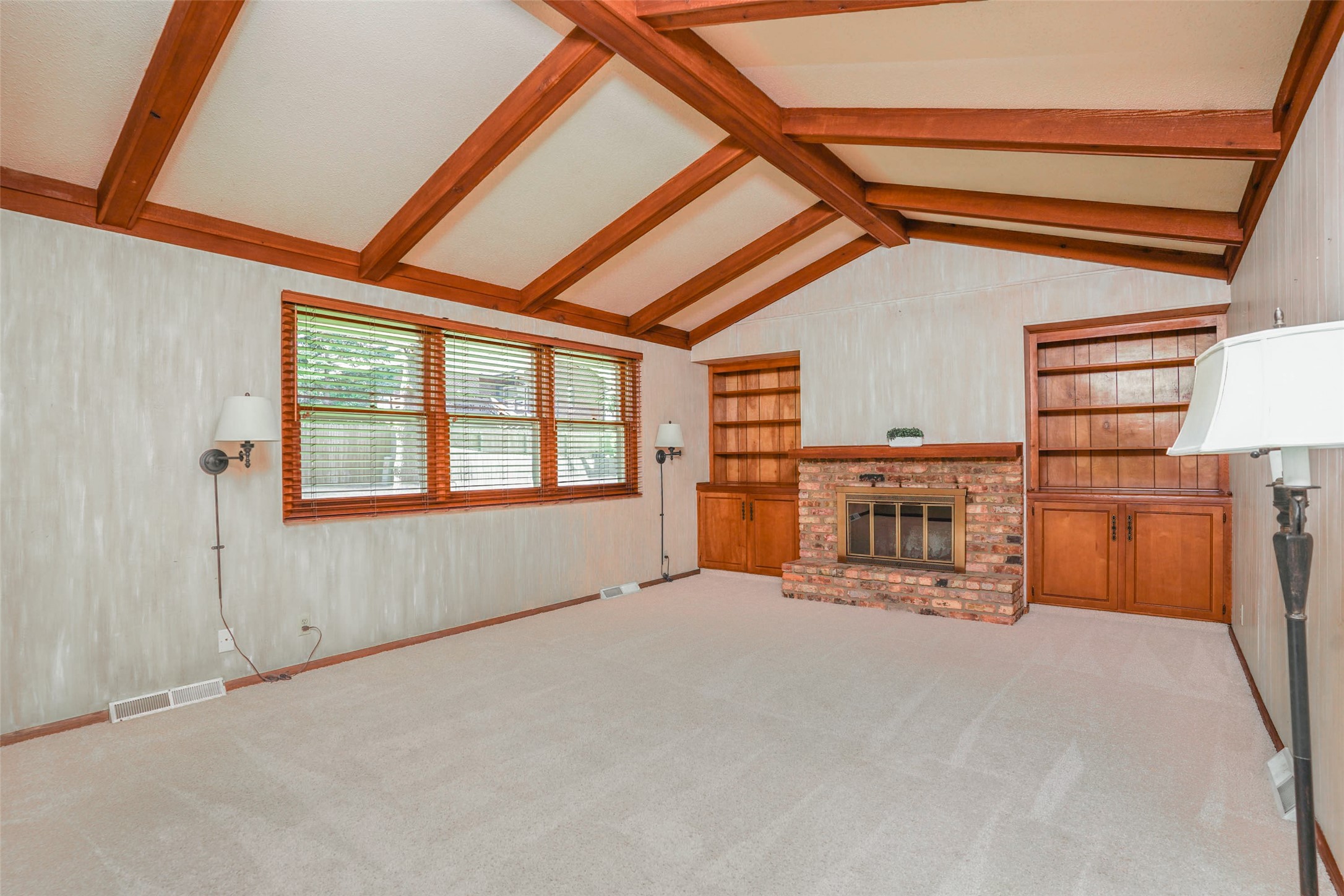 526 34th Place, West Des Moines, Iowa image 10