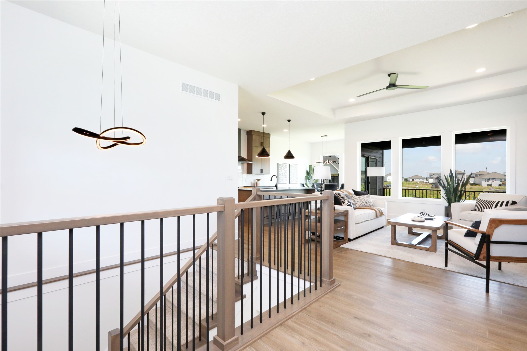 2909 Crest View Circle