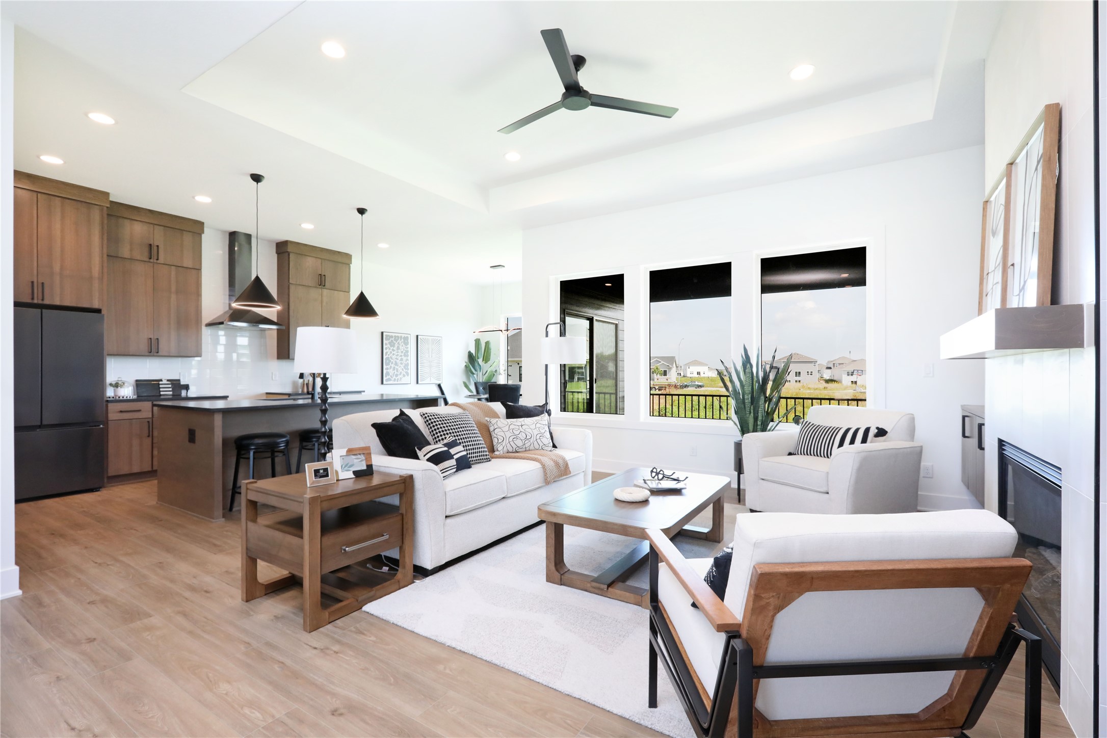 2909 Crest View Circle