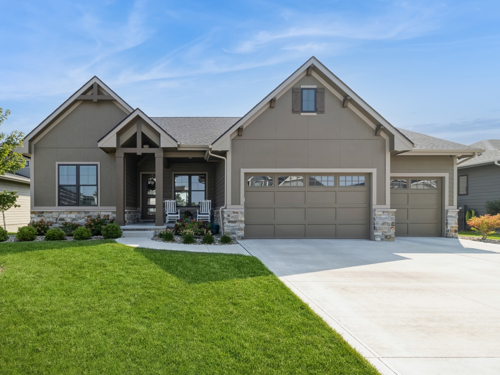 2921 Bluebell Lane, Pella, Iowa image 33