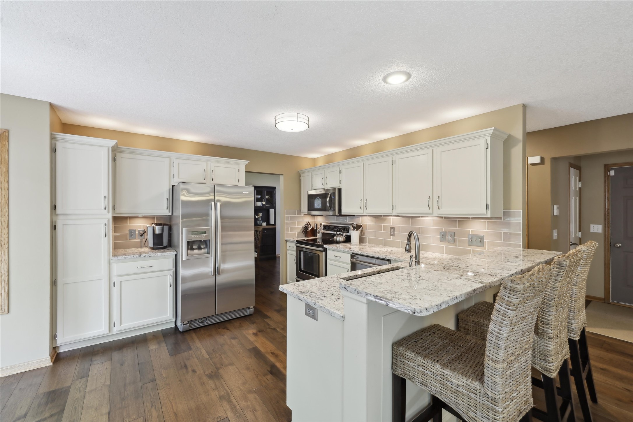 14434 Hawthorn Drive, Clive, Iowa image 11