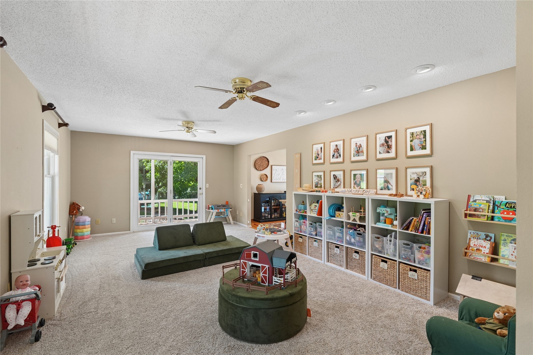 1425 W 4th Street