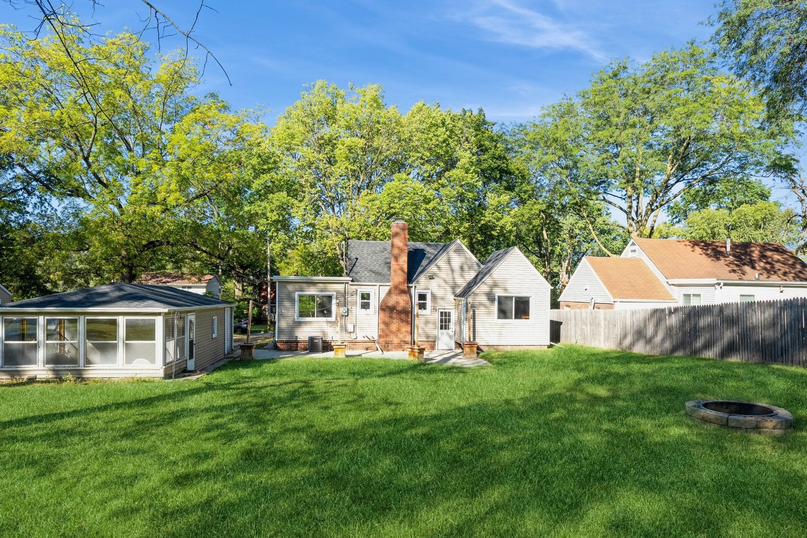 1117 65th Street, Windsor Heights, Iowa image 14