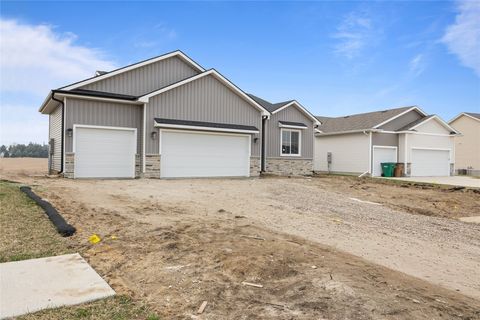 1852 Tuscany Drive SE Altoona IA 50009