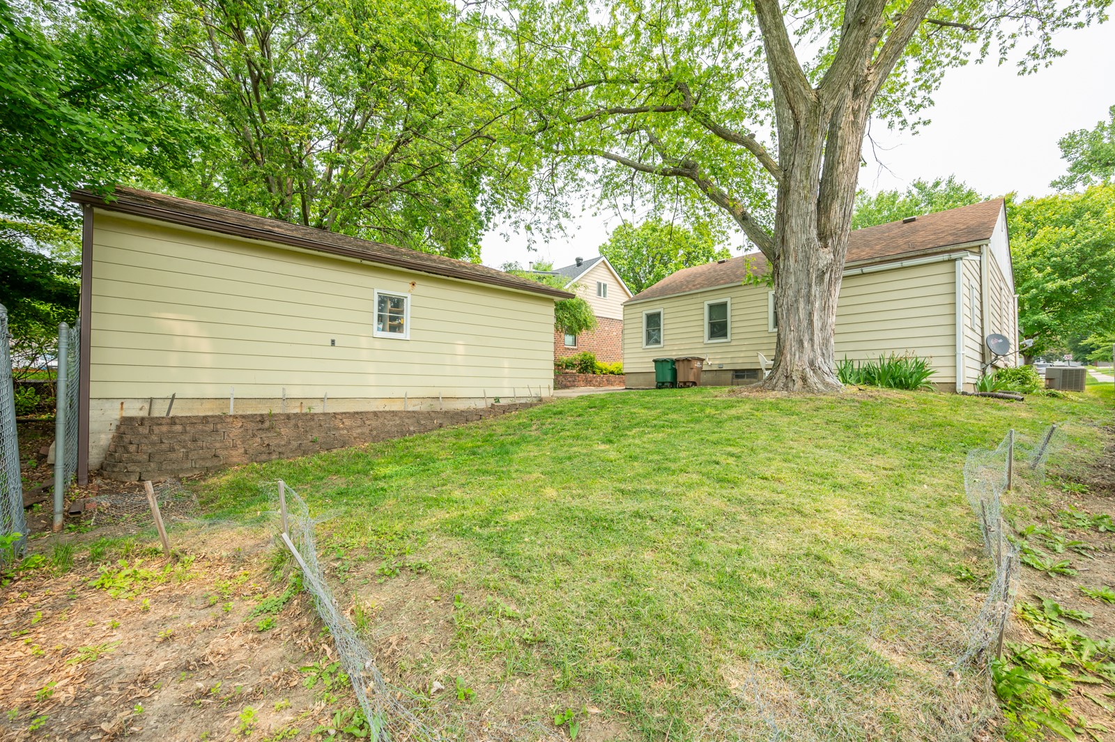 1016 65th Street, Windsor Heights, Iowa image 17
