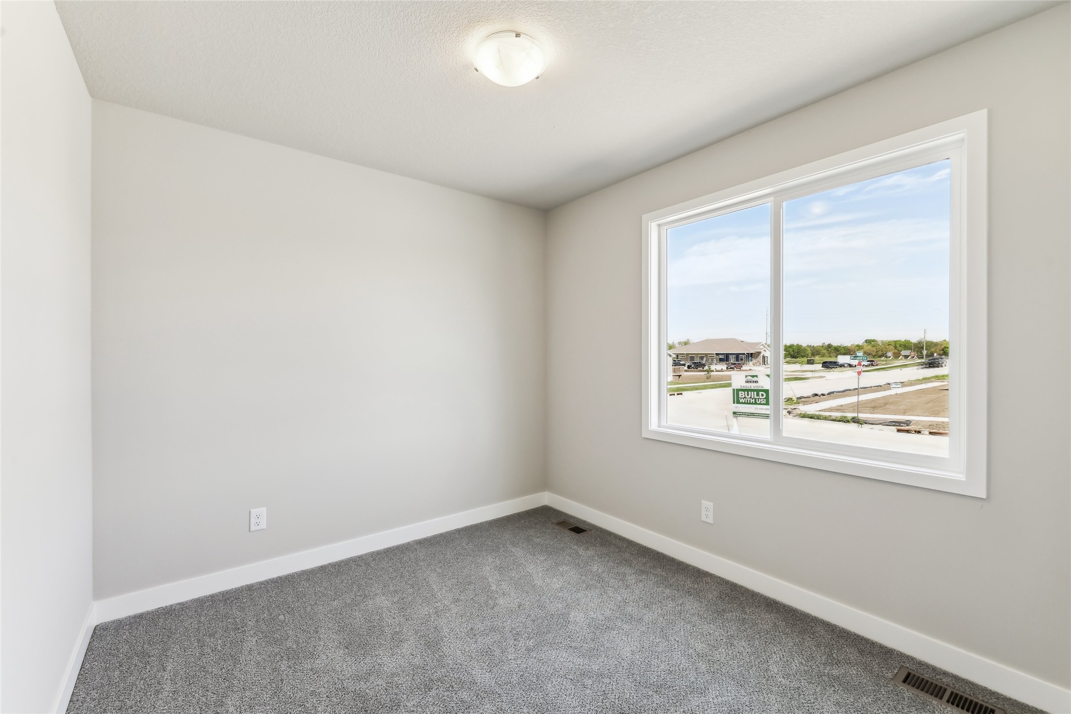 25116 Bluebird Circle, Adel, Iowa image 14