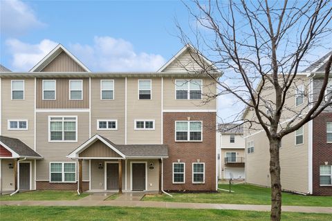 Condo For Sale - 9120 Greenspire Drive #108<br/> Dallas County, West Des Moines, IA 50266