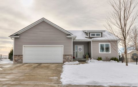 5330 Katelyn Avenue Van Meter IA 50261