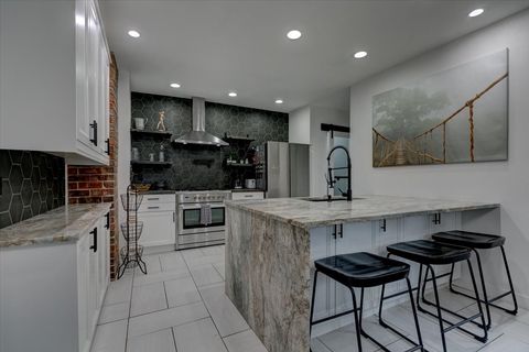 2203 High Street Des Moines IA 50312